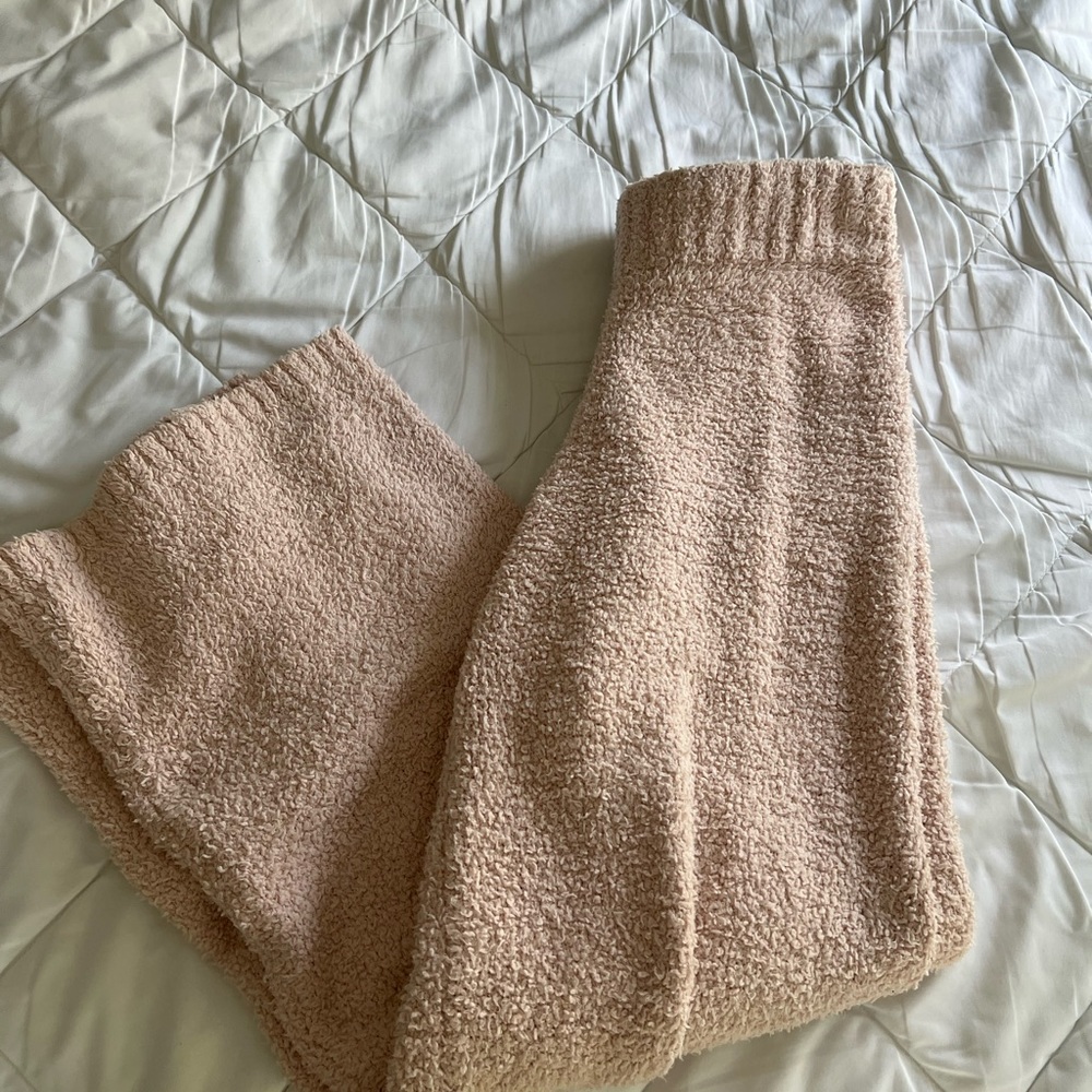 Light pink skims